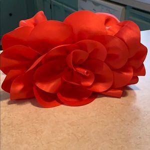 Chic convertible clutch/shoulder purse